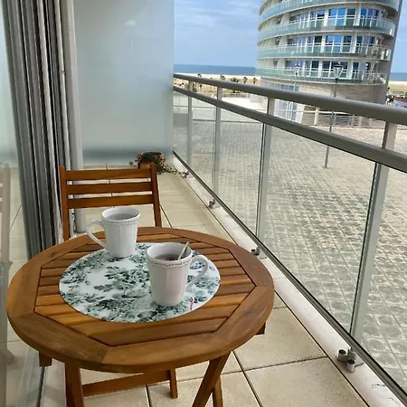Chez Ocean Plaza Apartment